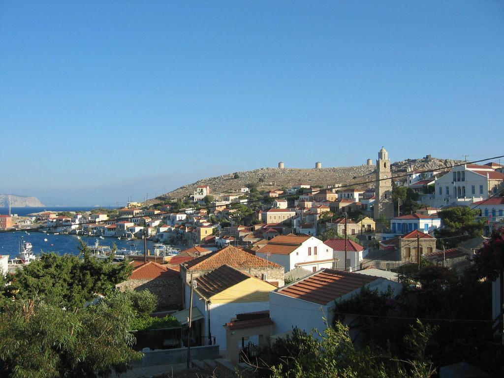 Villa Katingo Chalki Town Exterior foto